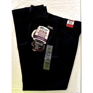 Lee Men's Performance Khakis 34/32 BLACK Wrinkle Free Stain Resistant NEW W/ TAG